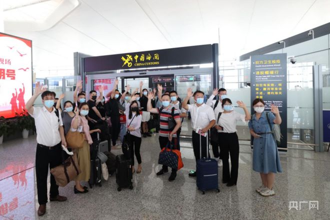 IM电竞 IM电竞平台宁波商务包机再出发 将开启为期三周的“稳订单之旅”(图2)