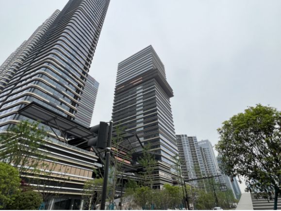 租金飙到每月47万谁在租奥邸国际IM电竞 IM电竞平台？(图3)