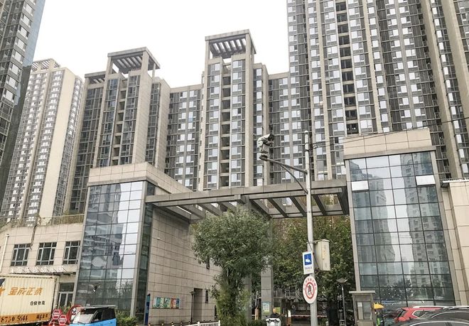 【北京通州区】京贸国际城90平米两居室IM电竞 电子竞技平台63折325W起拍！(图4)