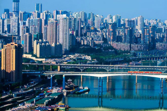 重庆两江国际商IM电竞 IM电竞平台务中心引进740个项目涉及商城酒店影视城(图1)
