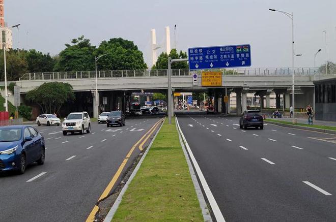 广东省一个国际大都市毗邻香港IM电竞 IM电竞平台吃喝玩乐扬名中外(图4)