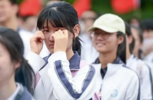 IM电竞 IM电竞app浙江五所大学毕业证如同废纸浪费青春考生报考需及时避雷(图3)