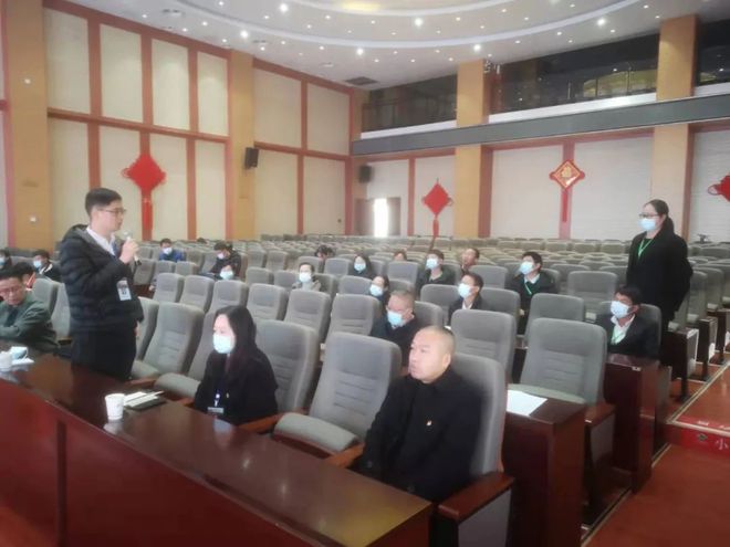 大理市社保局开展政策法规宣传“进企IM电竞 IM电竞app业”(图2)