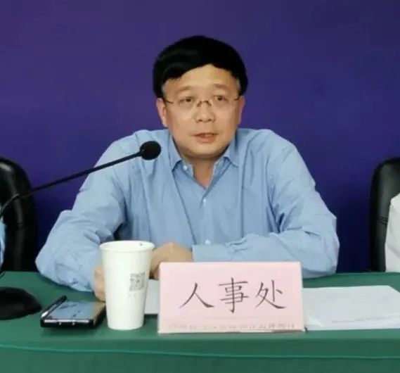 IM电竞 电子竞技平台新闻发布会热点问答汇总（上）：劳动关系、社保、行风建设有你关心的吗？(图2)