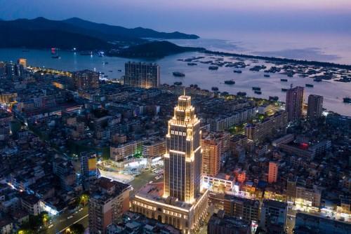 面对市IM电竞 IM电竞app场变化维也纳国际酒店如何保持品牌生命力(图4)