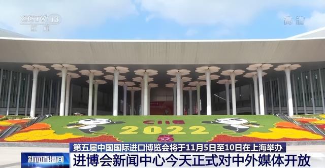 IM电竞 IM电竞平台女子在杭州地铁内爬行多方回应【今日早报】(图2)