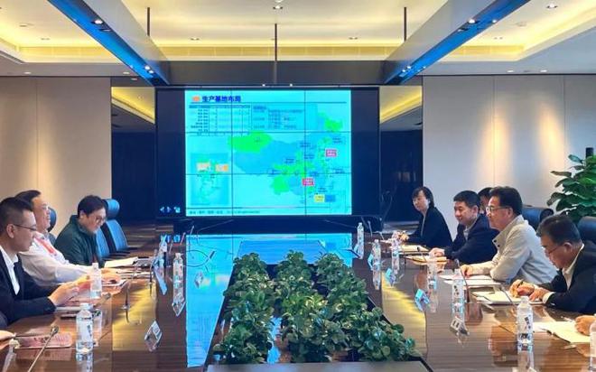 IM电竞 IM电竞app戴超考察上海复星医药集团和顶新国际集团(图2)