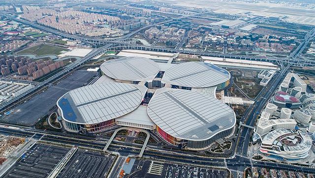 陆铭：将虹桥商务区的国际流量转化为科技创新的动力 虹桥HUB大家谈IM电竞 IM电竞app(图1)