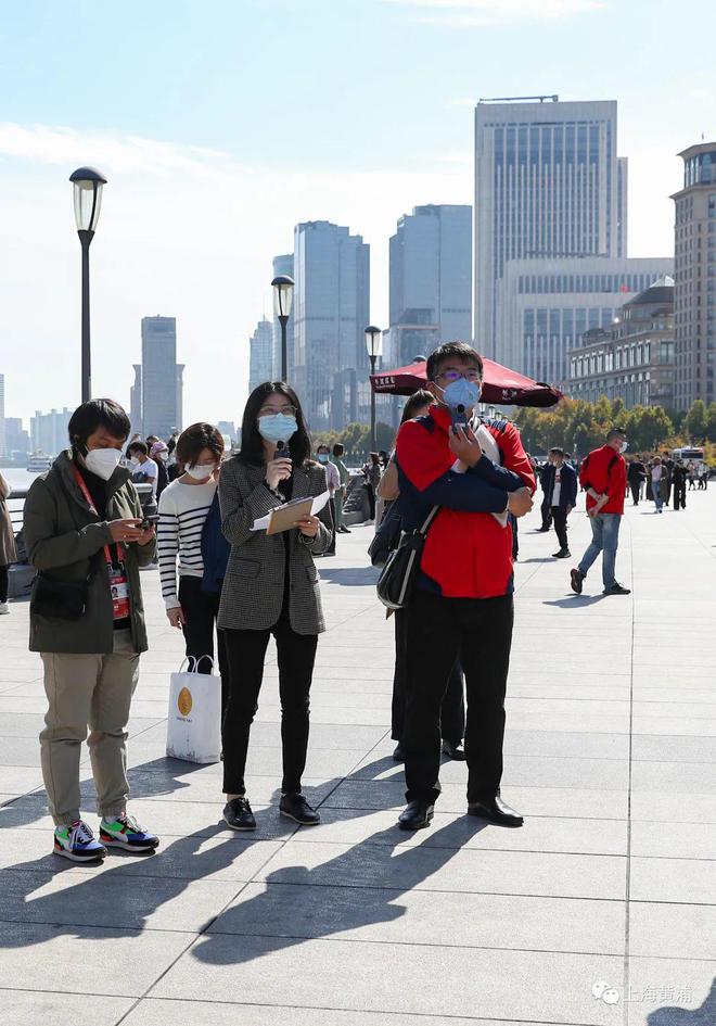 IM电竞 电子竞技平台“时间太短不过瘾！”中国国际新闻交流中心项目记者团参观黄浦(图3)