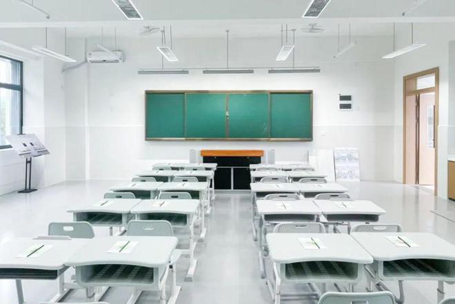 IM电竞 IM电竞平台今年9月启用！东莞国际商务区北部学校提前封顶(图1)