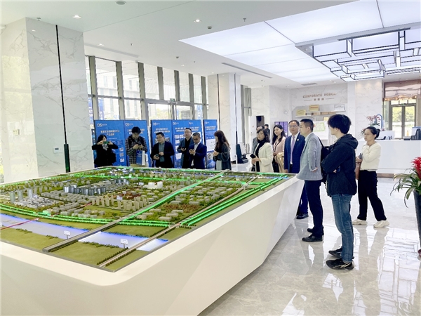 IM电竞 IM电竞app长三角企业家俱乐部受邀参加上海汽车产业科技协会座谈会(图3)