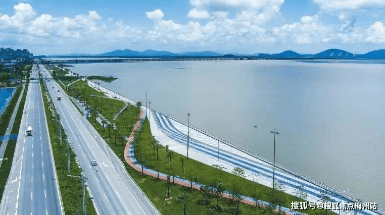 IM电竞 IM电竞app华发国际商务中心售楼处（珠海）华发国际商务中心欢迎您丨楼盘详情(图5)