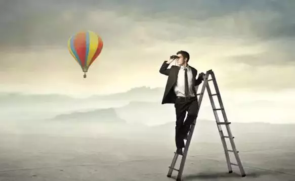 适合报考公务员的专业排名在这IM电竞 IM电竞平台里了送给高考的你(图1)