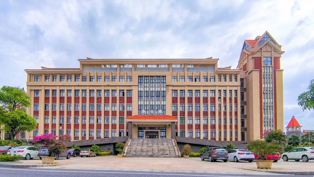 广西国际商务硕士哪个IM电竞 IM电竞app学校好考？北部湾大学了解下！(图1)