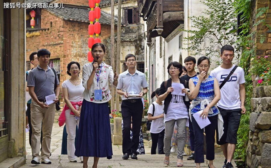 五个屡上就业“黑榜”的本科专业对口工作少可替代性强IM电竞 IM电竞app(图3)