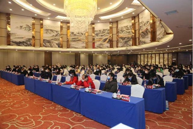 “2022年湖南省软件产业发展高峰论坛IM电竞 IM电竞平台暨湖南省软件行业协会第五届第一次会员大会”召开(图1)