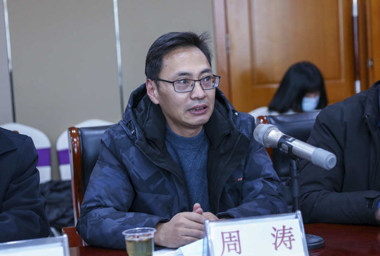 IM电竞 IM电竞app驻马店市公共关系协会直播行业分会成立暨授牌仪式举行(图8)