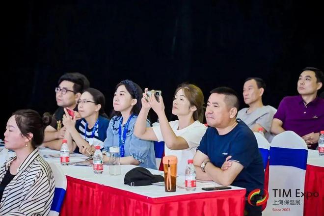 IM电竞 IM电竞平台中国绝热节能材料协会气凝胶材料分会副秘书长毕鉴挺演讲分享(图4)