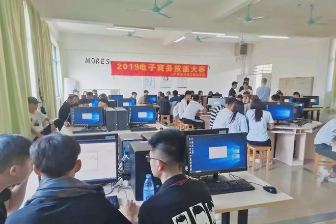 IM电竞 IM电竞平台在广州南洋理工职业学院最有人气的社团竟然是……(图25)