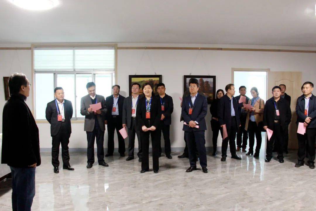 IM电竞 电子竞技平台县政协组织开展全县文化协会发展情况专题调研(图2)