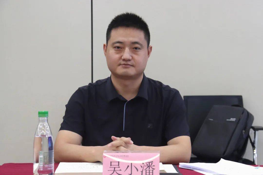 IM电竞 IM电竞平台深圳市律协涉军服务法律专委会第一次会议在京师深圳律所顺利举行(图1)