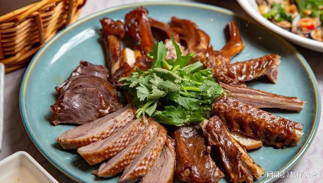 IM电竞 IM电竞app中国烹饪协会发布的“广东十大经典名菜”看看你吃过几种？(图11)