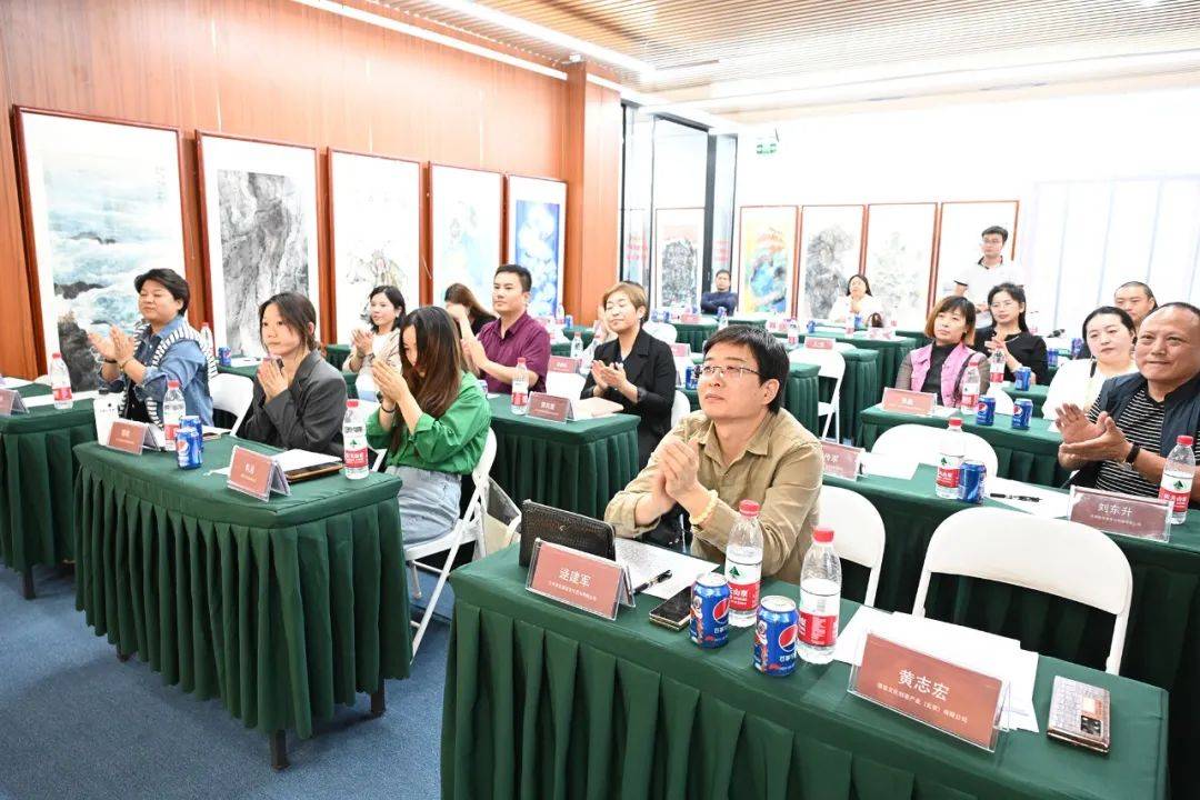 IM电竞 IM电竞平台聚焦法律风险、直播现状与展望！通州区文化网络直播协会开展首场艺术沙龙(图7)
