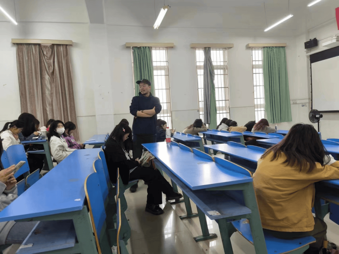 IM电竞 电子竞技平台读书协会读书月宣传活动(图3)