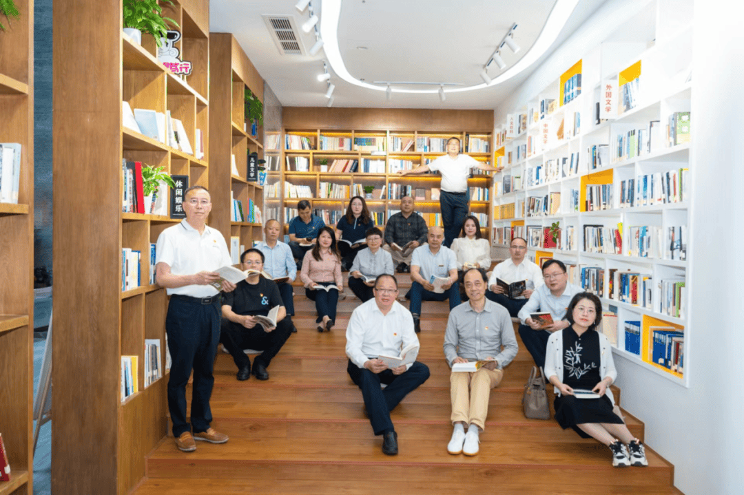 IM电竞 电子竞技平台联盟活动｜重庆友好商协会建共建活动在泸州举行(图6)