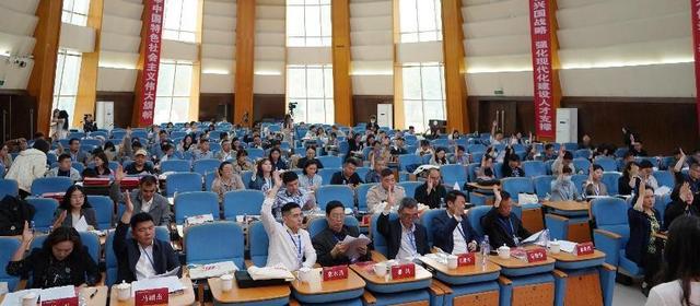 河南省高校影视教育协会成IM电竞 电子竞技平台立大会暨第一届会员大会胜利召开(图10)