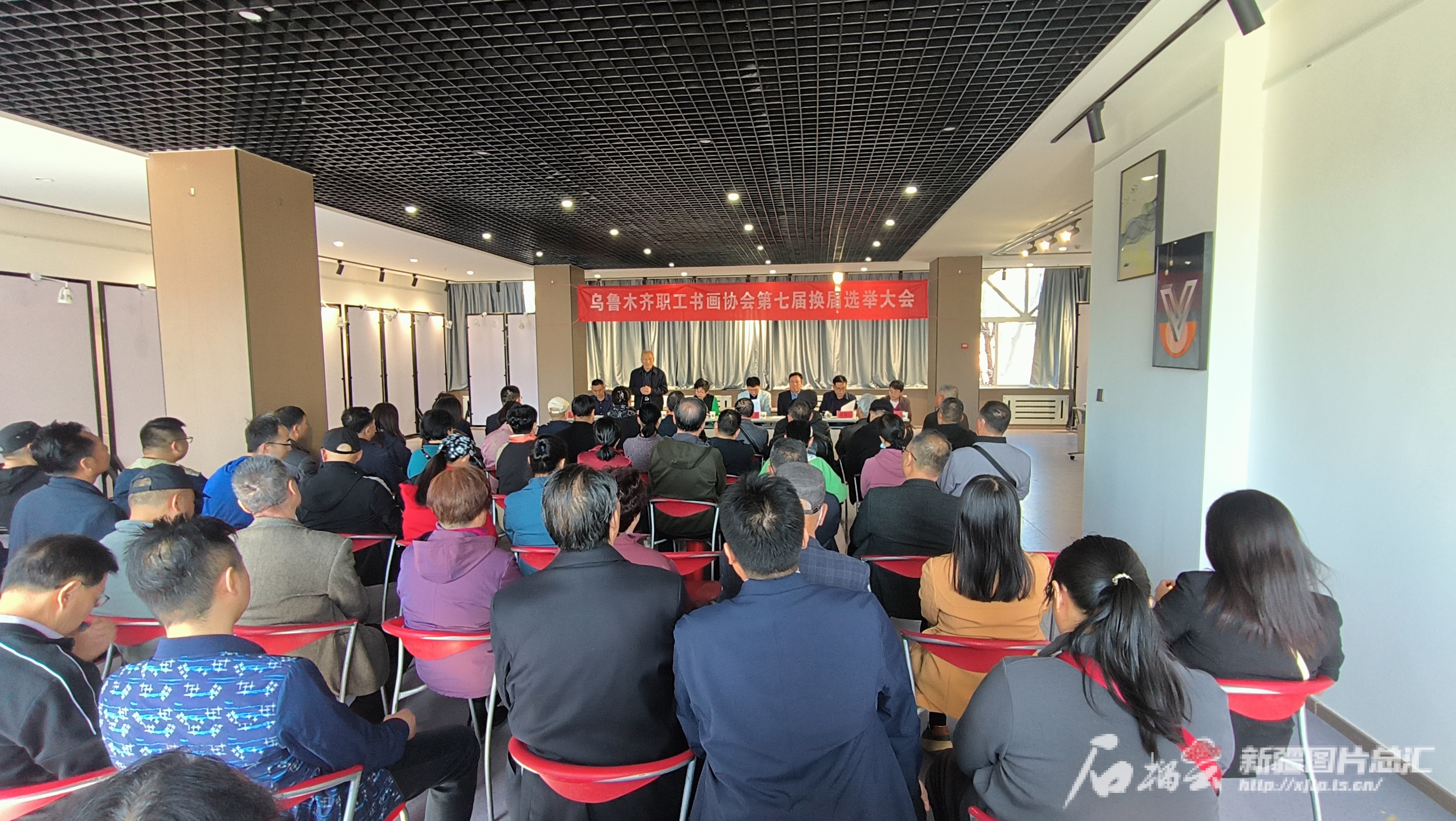 IM电竞 IM电竞app乌鲁木齐职工书画协会今年将开展数十场书画活动(图1)